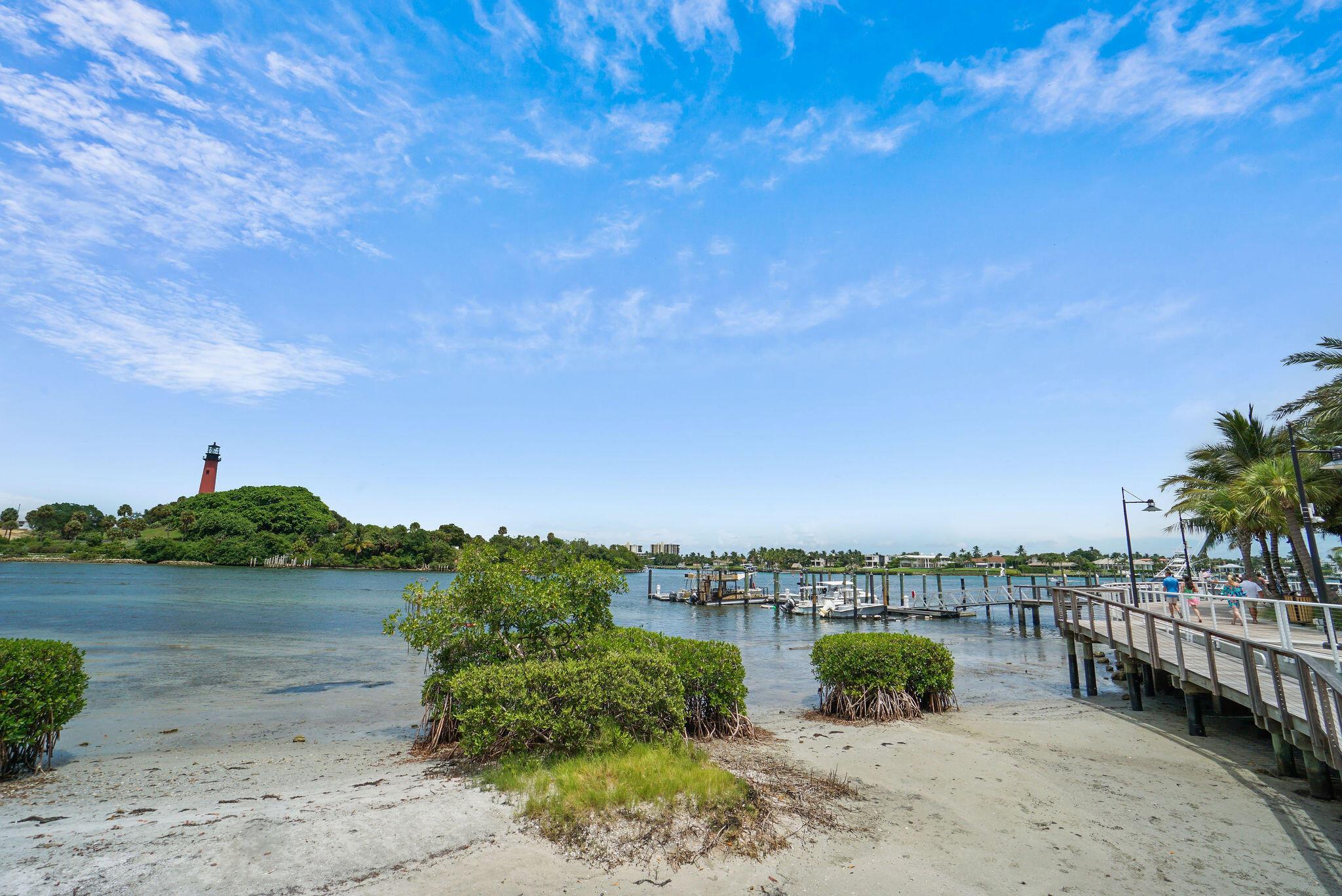 PARK PLAZA APTS CONDO - Residential