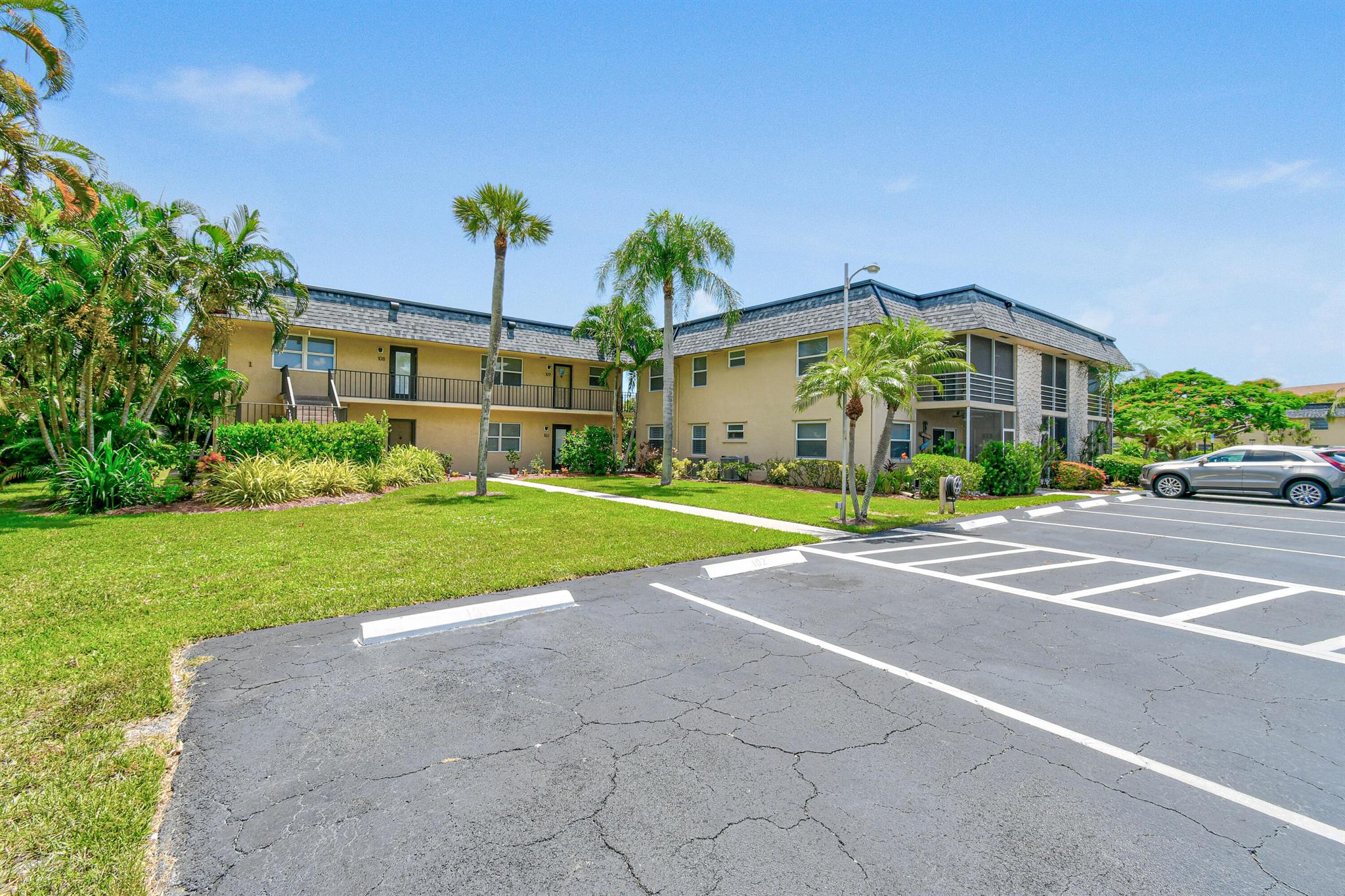 1100 E Indiantown Road 101