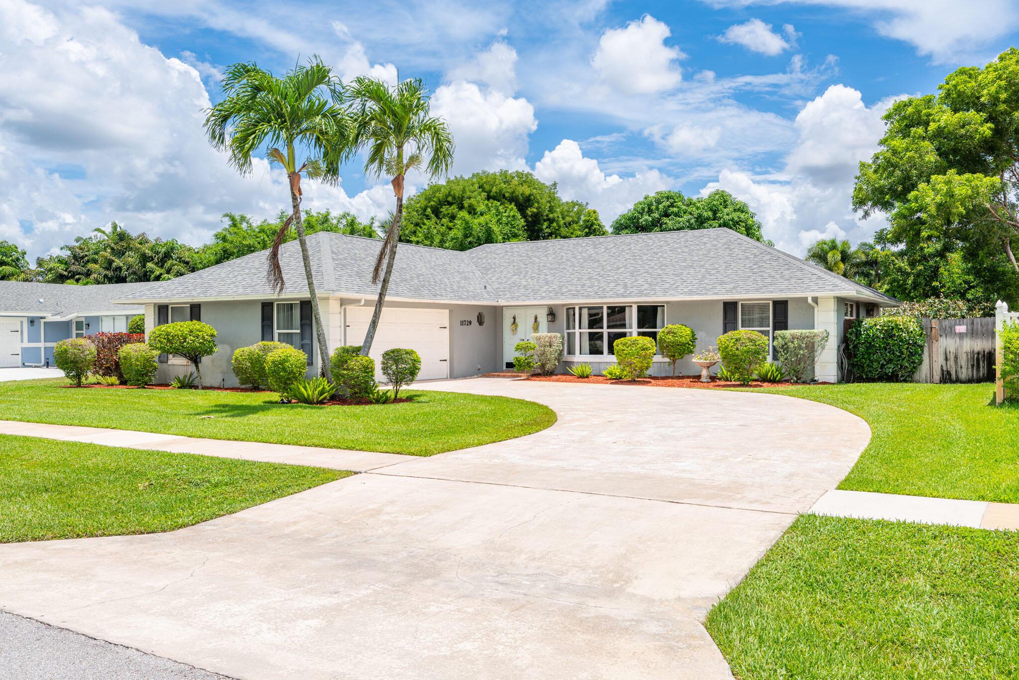 11729 Greenbriar Circle