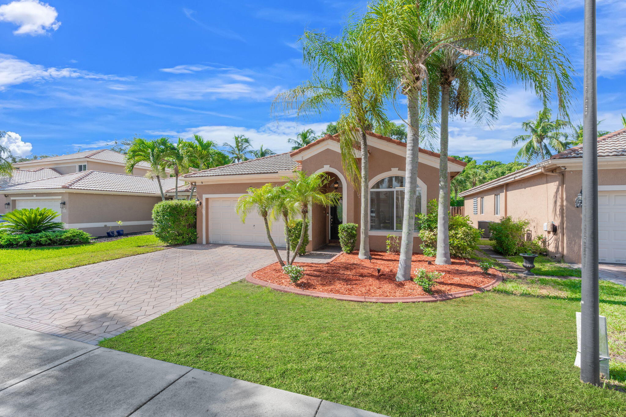 3772 Pebblebrook Court