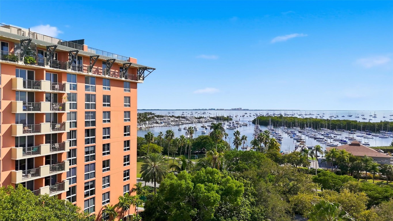 The Mutiny Condo - Residential Lease