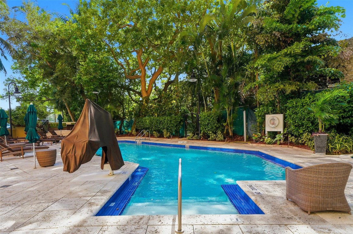 The Mutiny Condo - Residential Lease