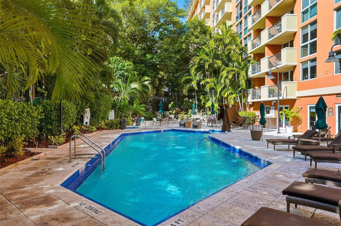 The Mutiny Condo - Residential Lease