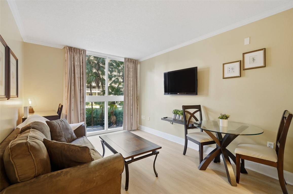 The Mutiny Condo - Residential Lease