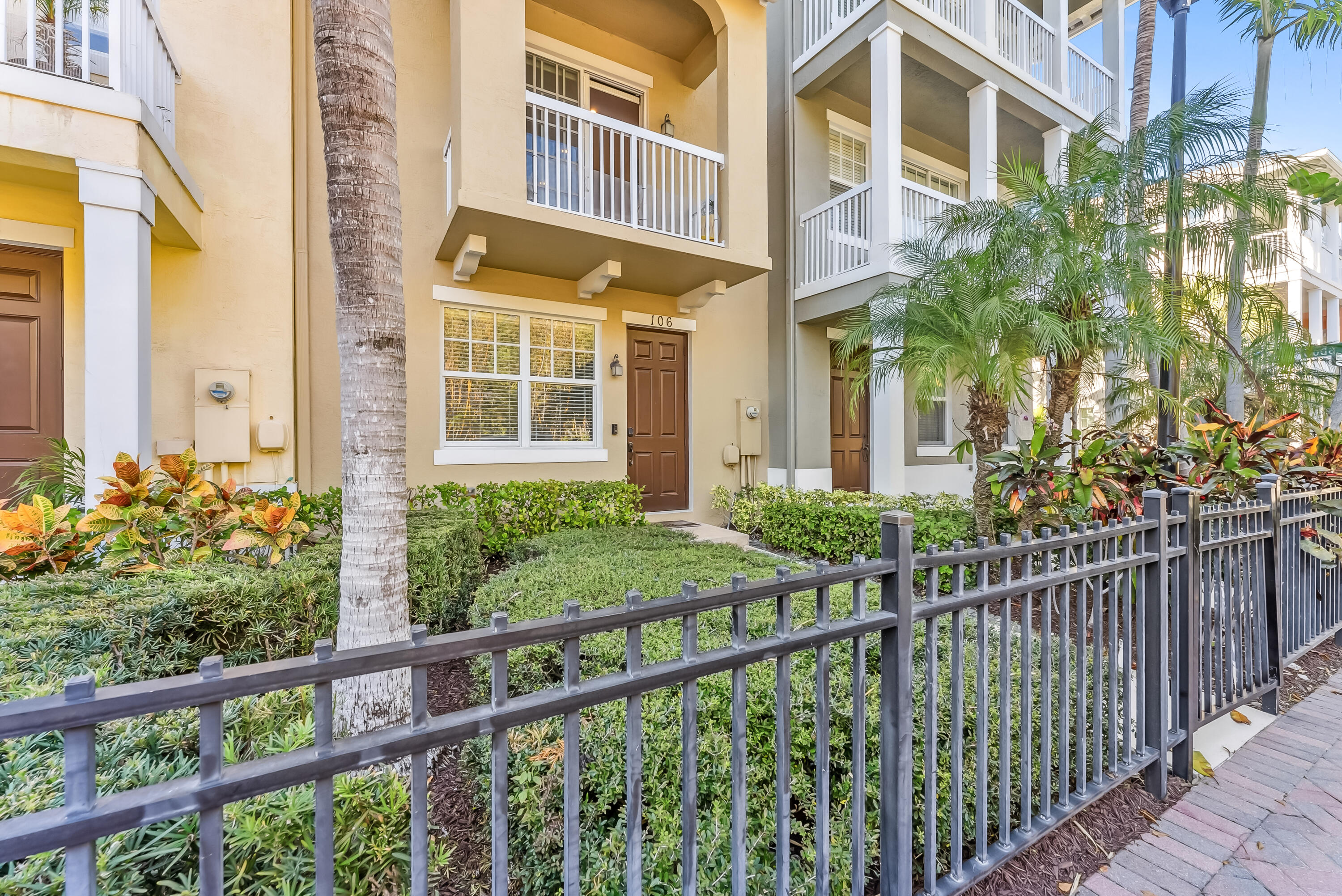 CODA - Residential Lease