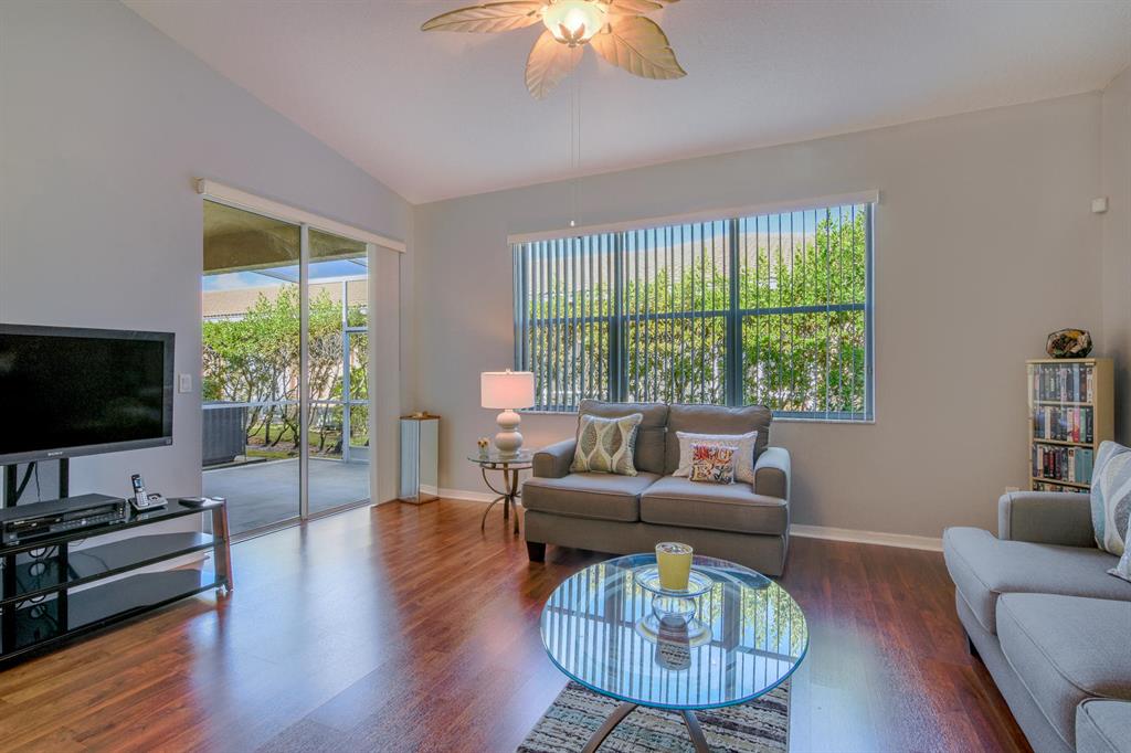 ANDROS ISLE - Residential