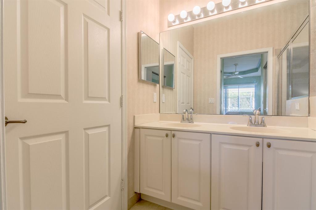 ANDROS ISLE - Residential