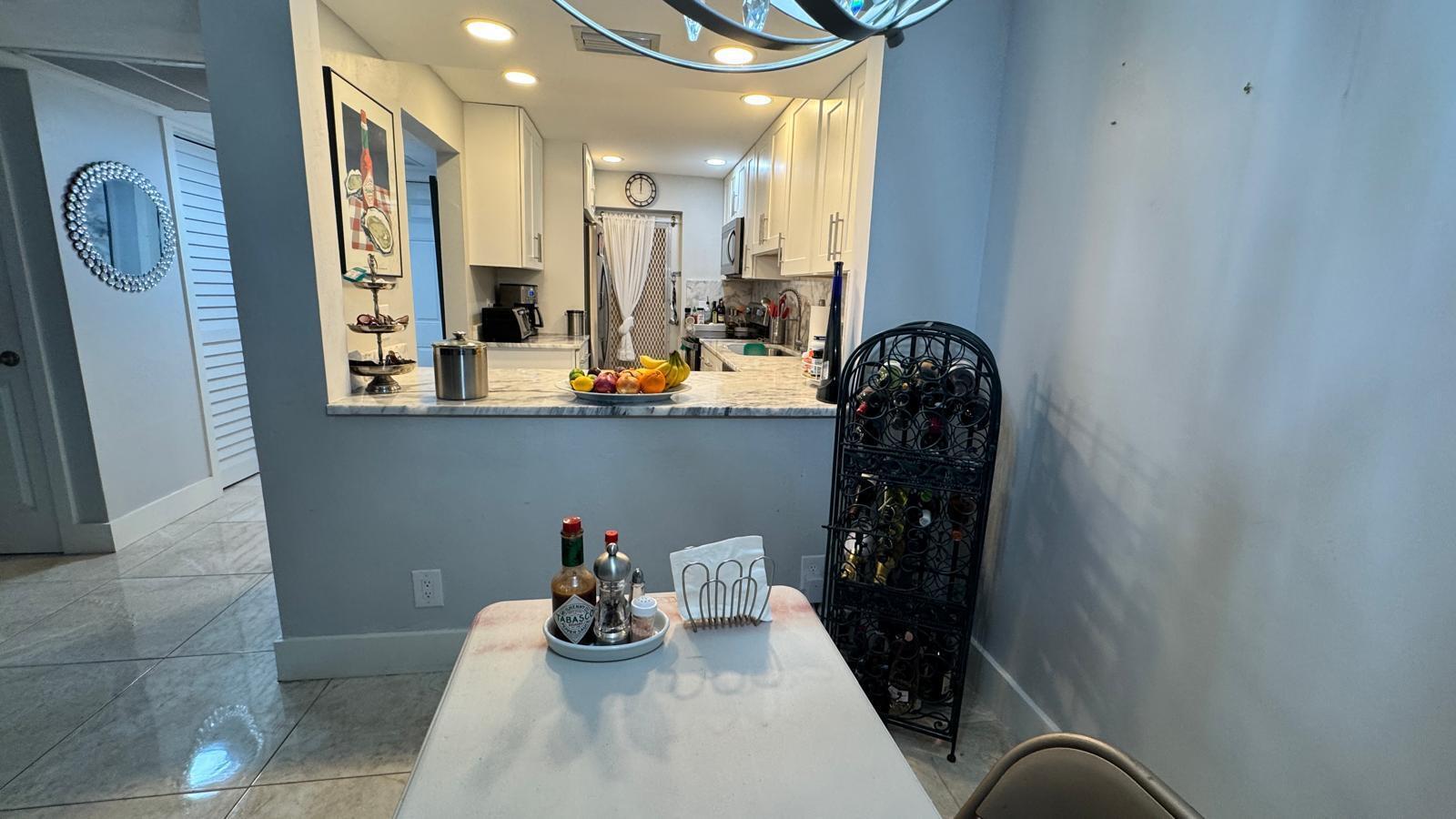 LIGHTHOUSE POINT PLAZA - Residential Lease