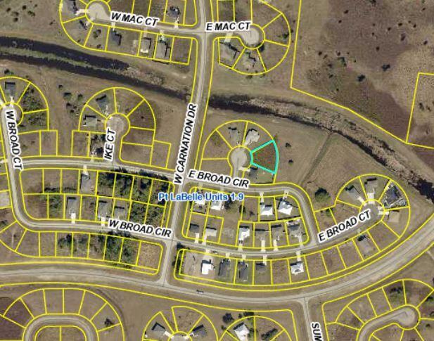 PORT LABELLE UNIT 8 - Land