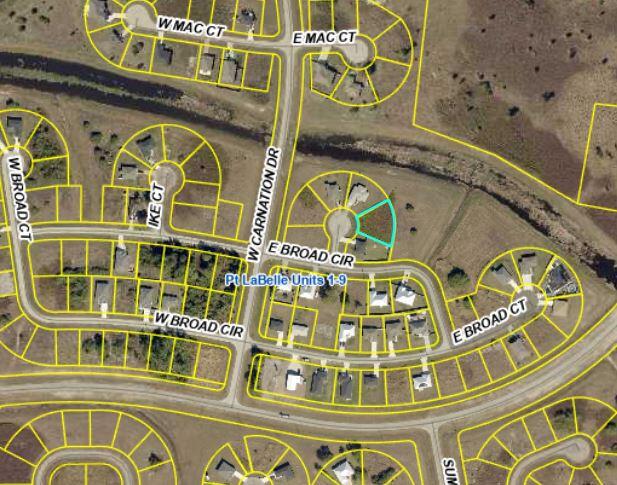 PORT LABELLE UNIT 8 - Land