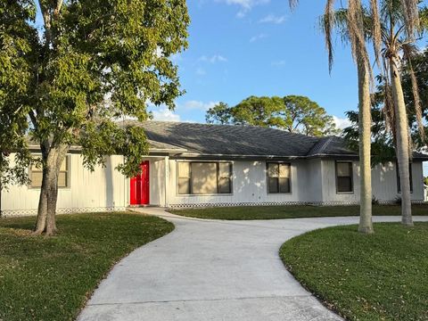 6539 SE Held Court Stuart FL 34997