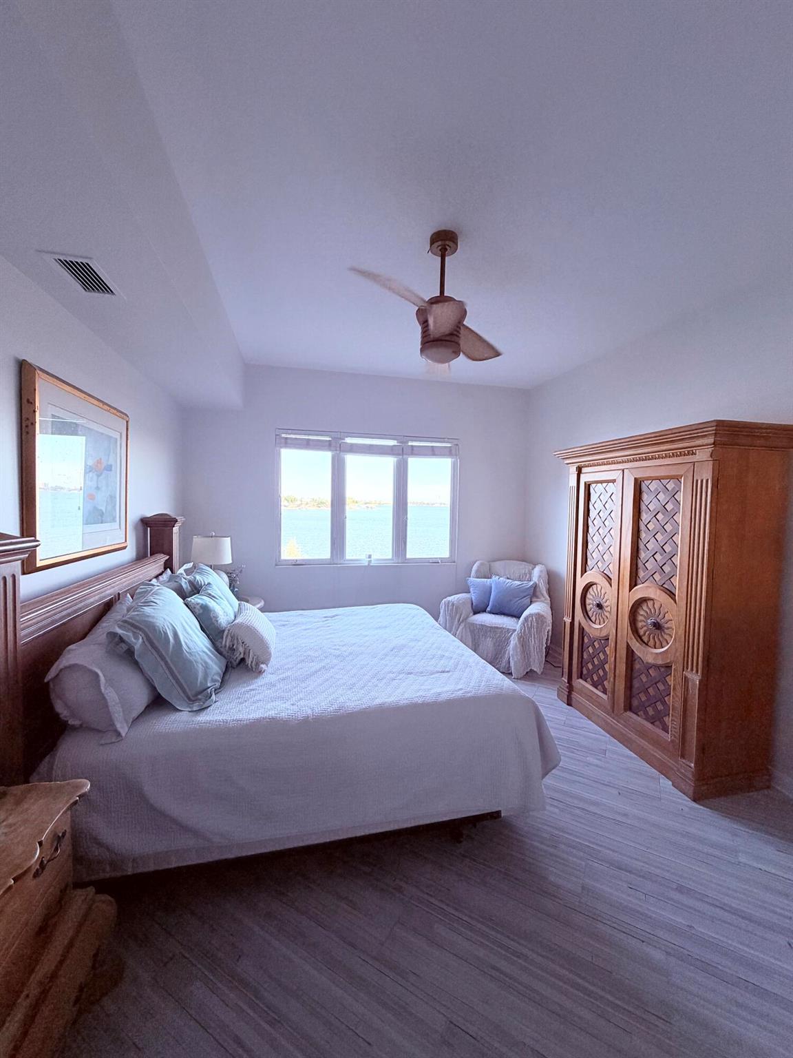 Harbour Isle East - Residential Lease