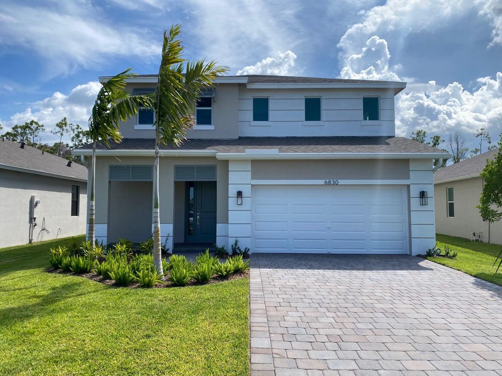 Photo of 6830 SE Park Trace Court, Stuart, FL 34997 (MLS # R11116976)