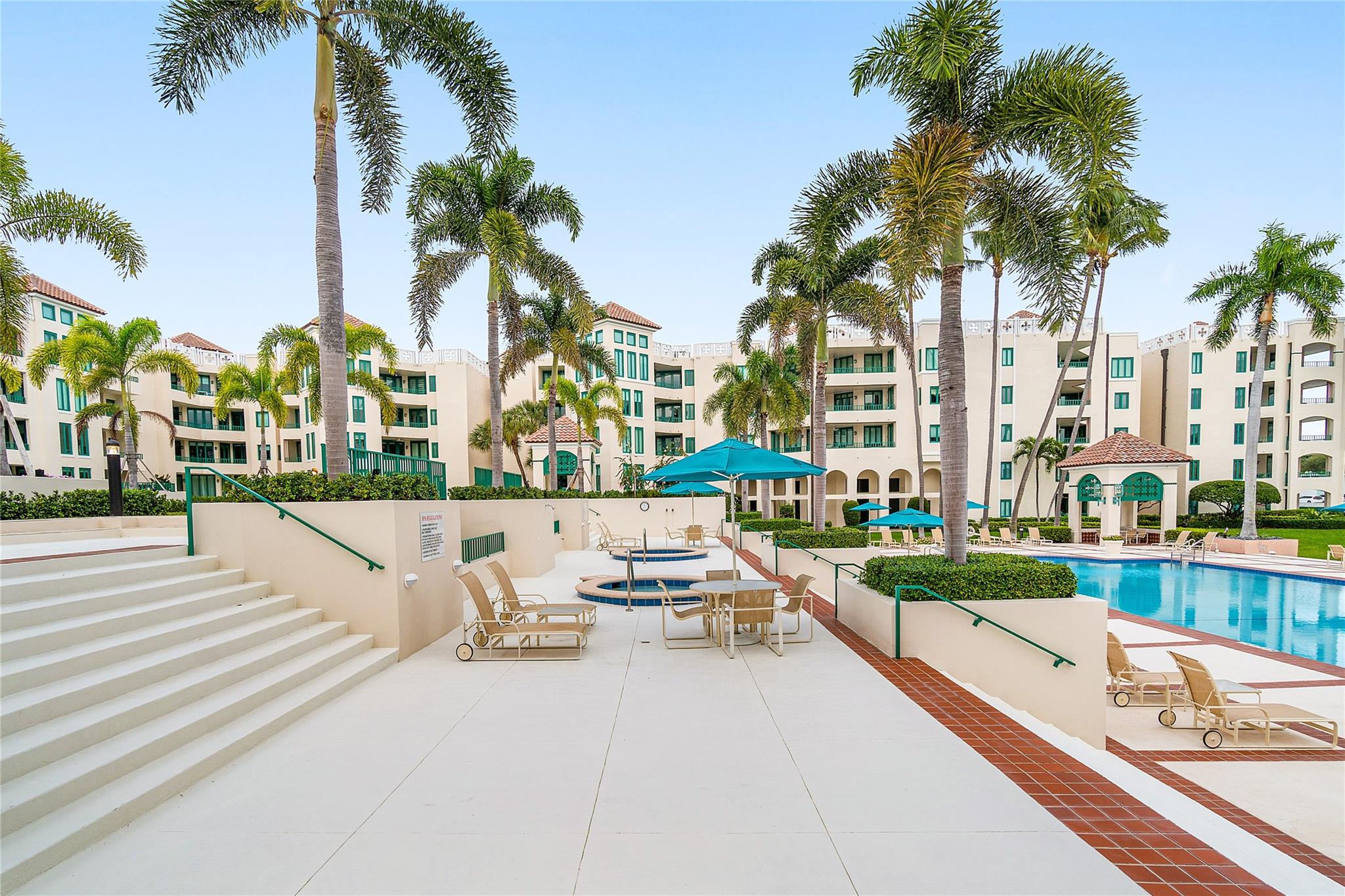 MIZNER COURT CONDO - Residential Lease