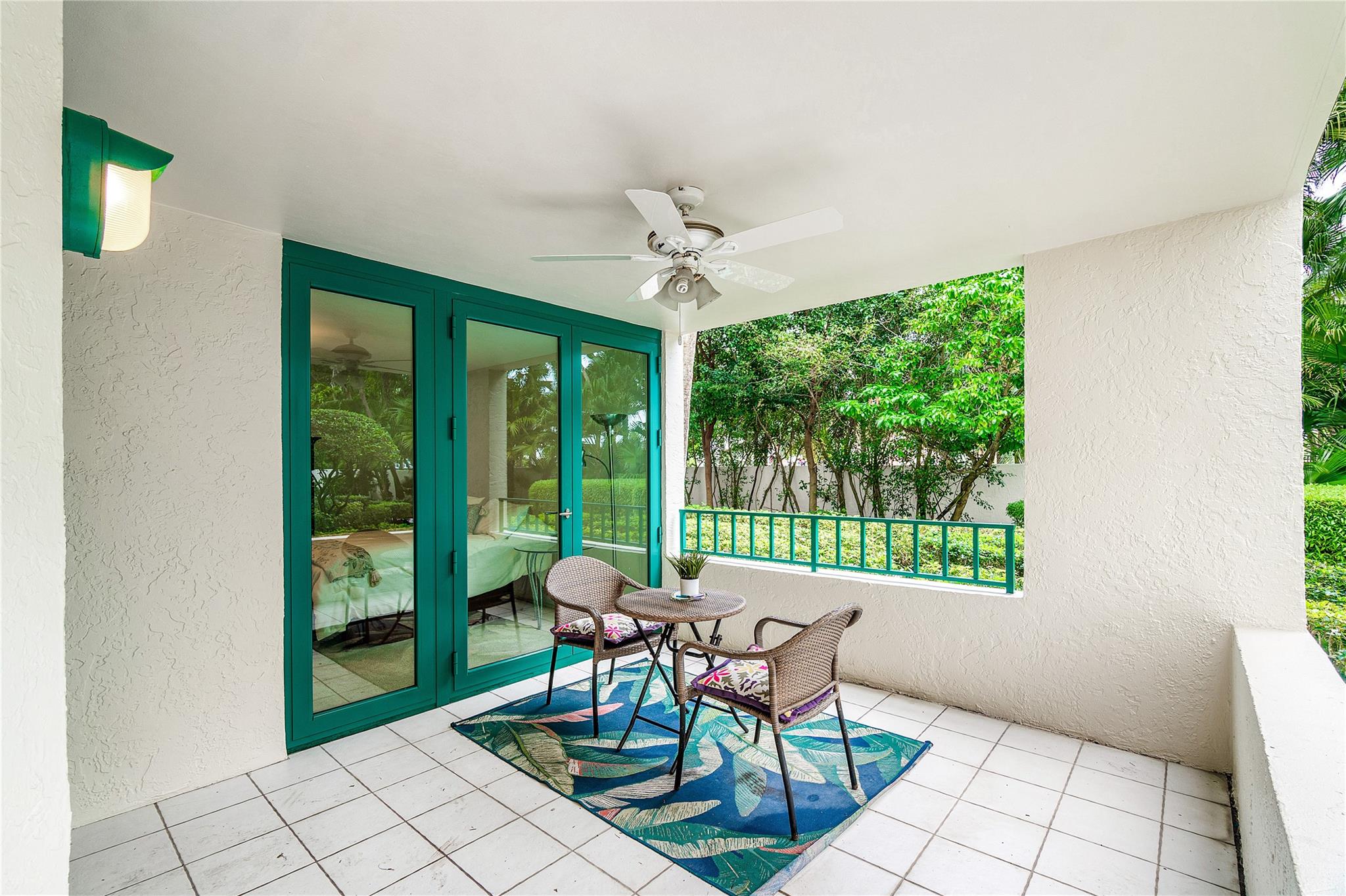 MIZNER COURT CONDO - Residential Lease