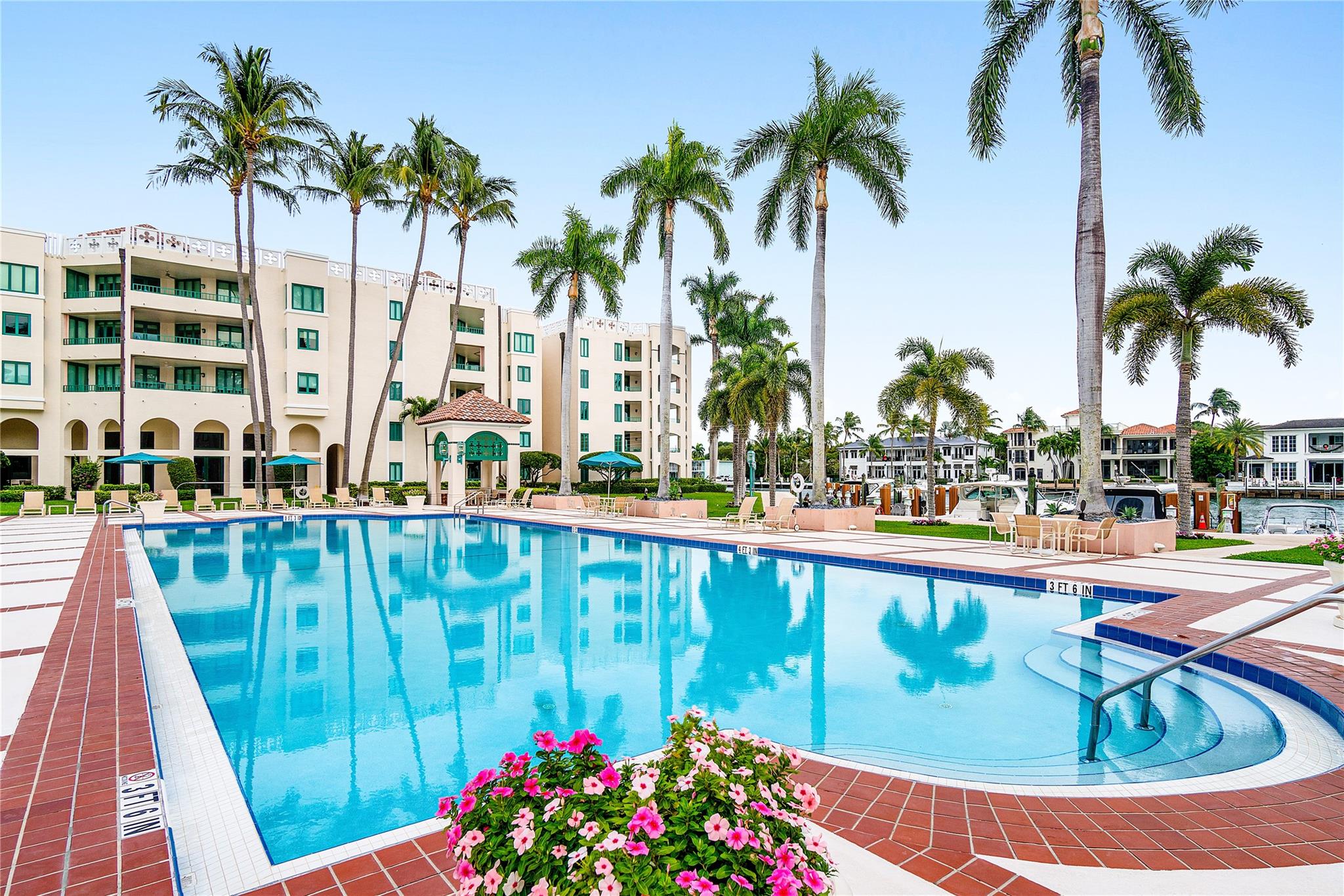 MIZNER COURT CONDO - Residential Lease