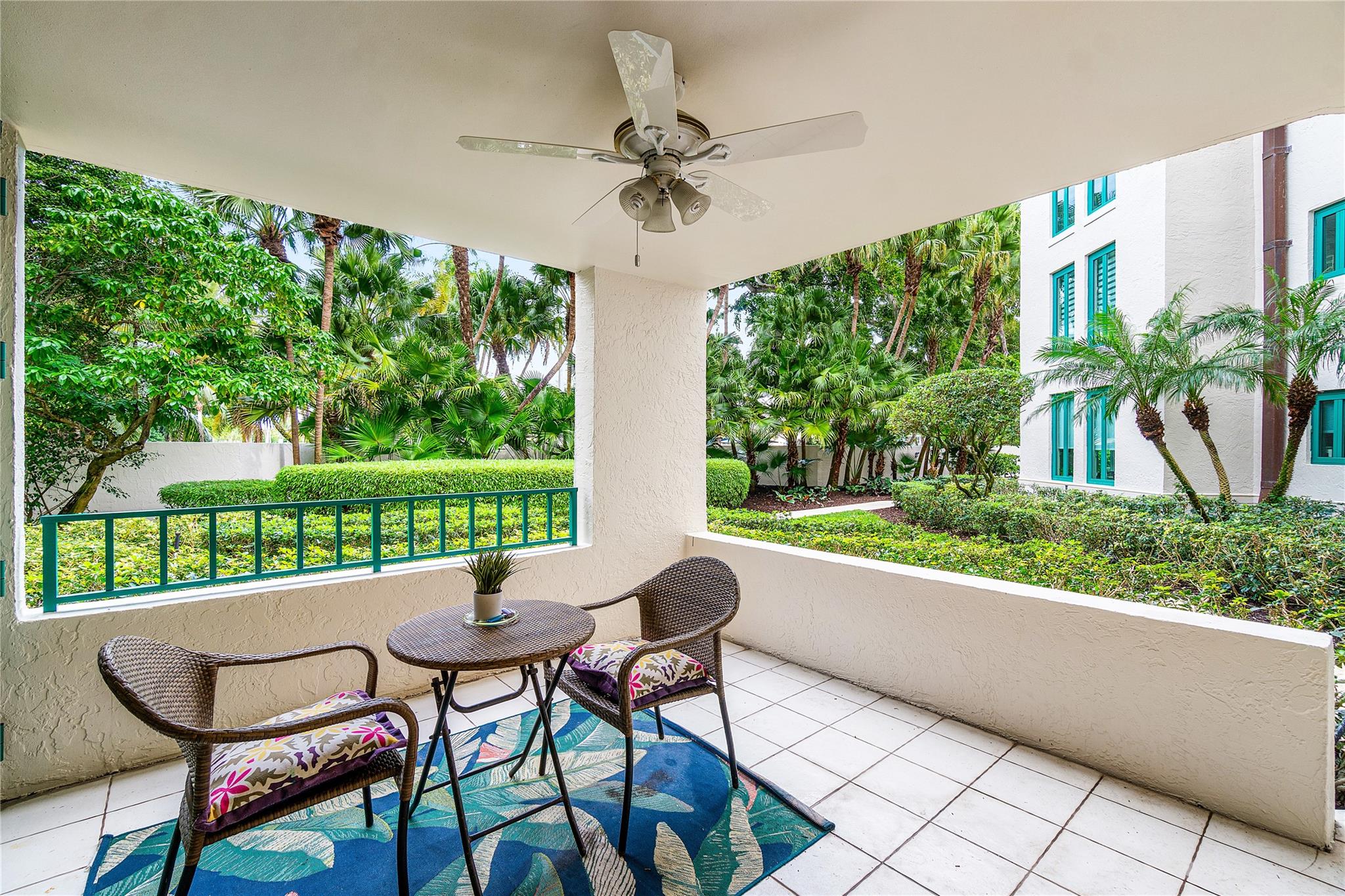 MIZNER COURT CONDO - Residential Lease