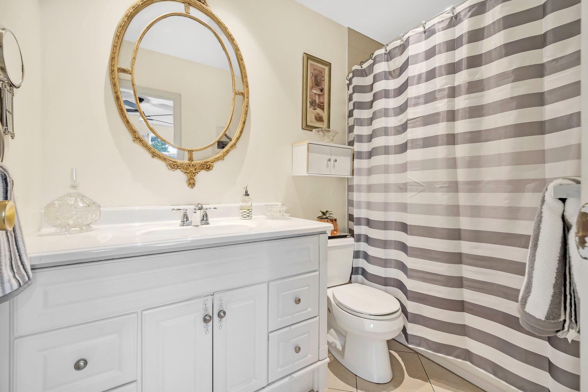 4805 NW 35th Street 412