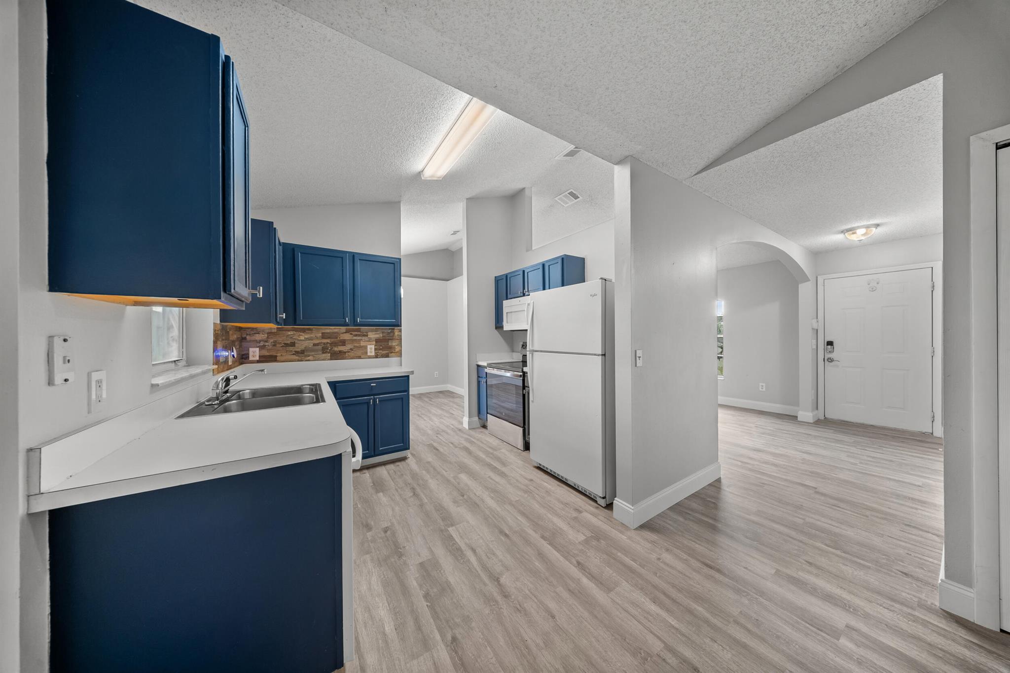 PORT ST LUCIE SECTION 7 - Residential