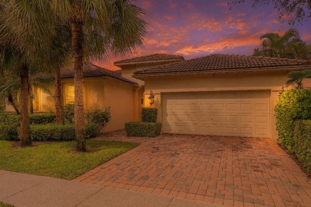 Photo of 195 Sedona Way, Palm Beach Gardens, FL 33418 (MLS # R11132113)