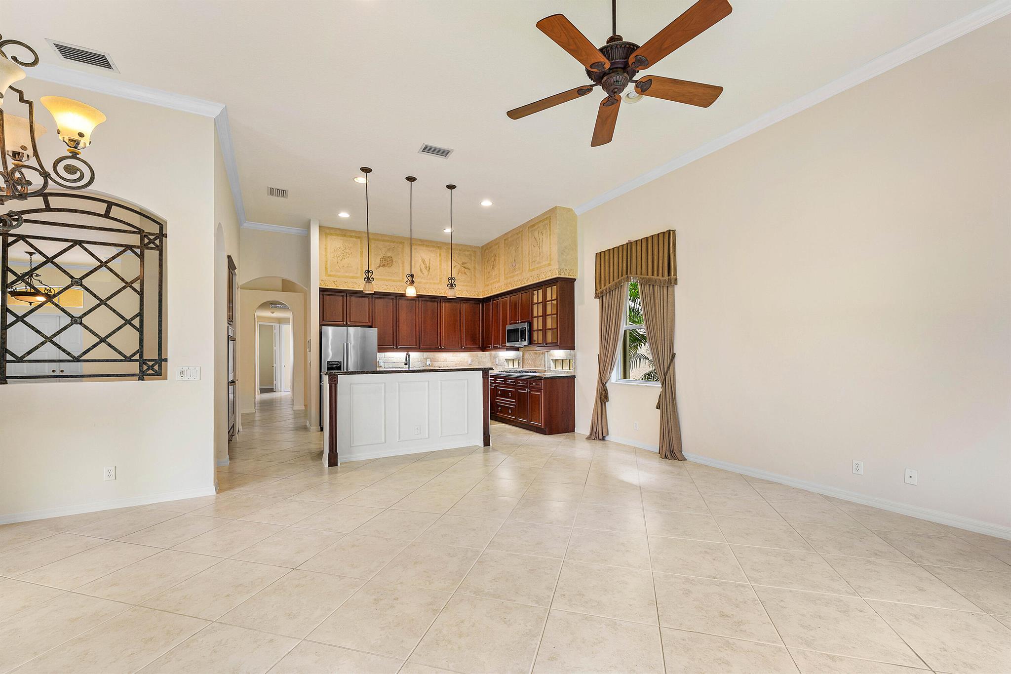 MIRABELLA AT MIRASOL A - Residential Lease