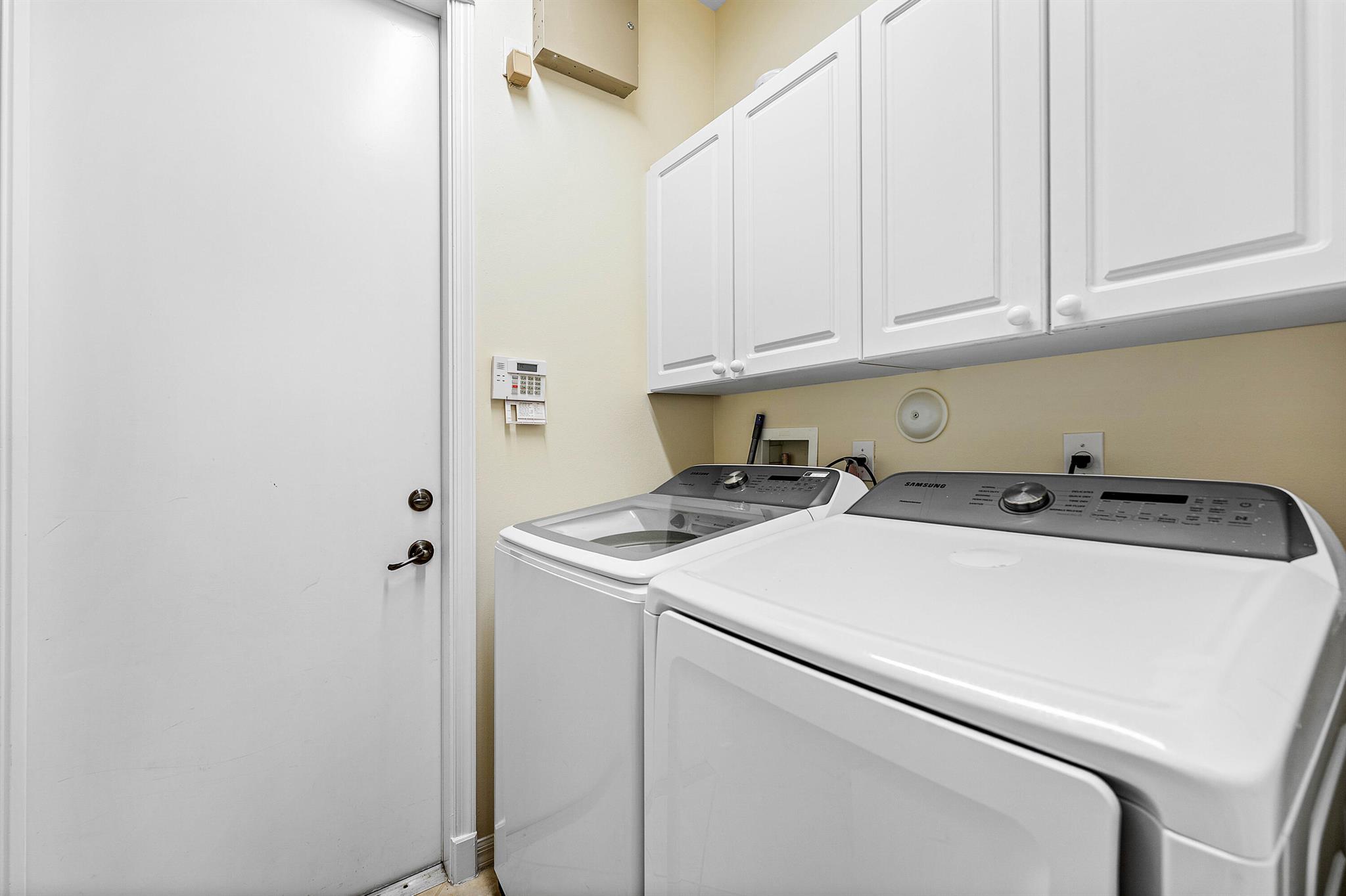 MIRABELLA AT MIRASOL A - Residential Lease