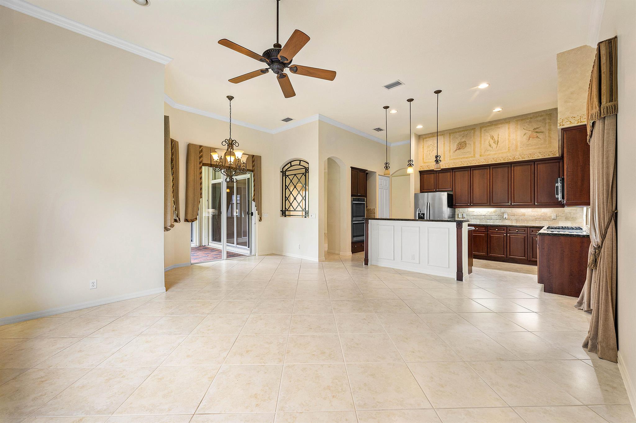 MIRABELLA AT MIRASOL A - Residential Lease