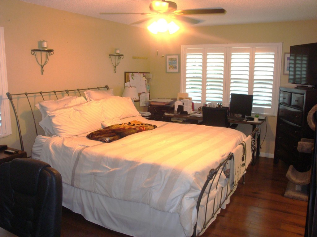 Woodmont Tr 72-B 105-18 B - Residential