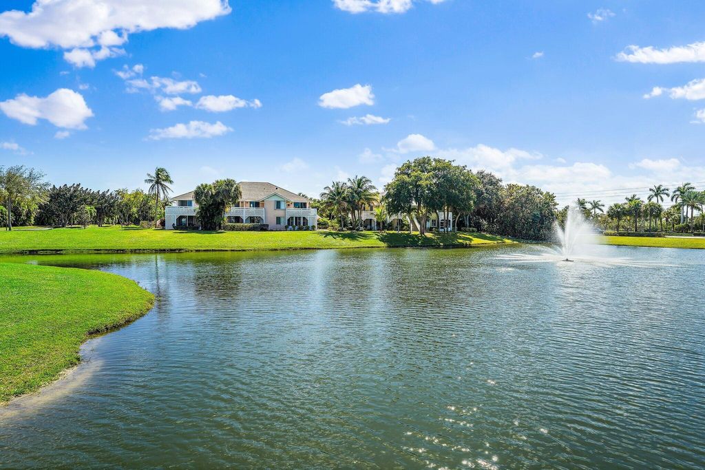 Photo of 353 S Us Highway 1 #B8, Jupiter, FL 33477 (MLS # R10872269)