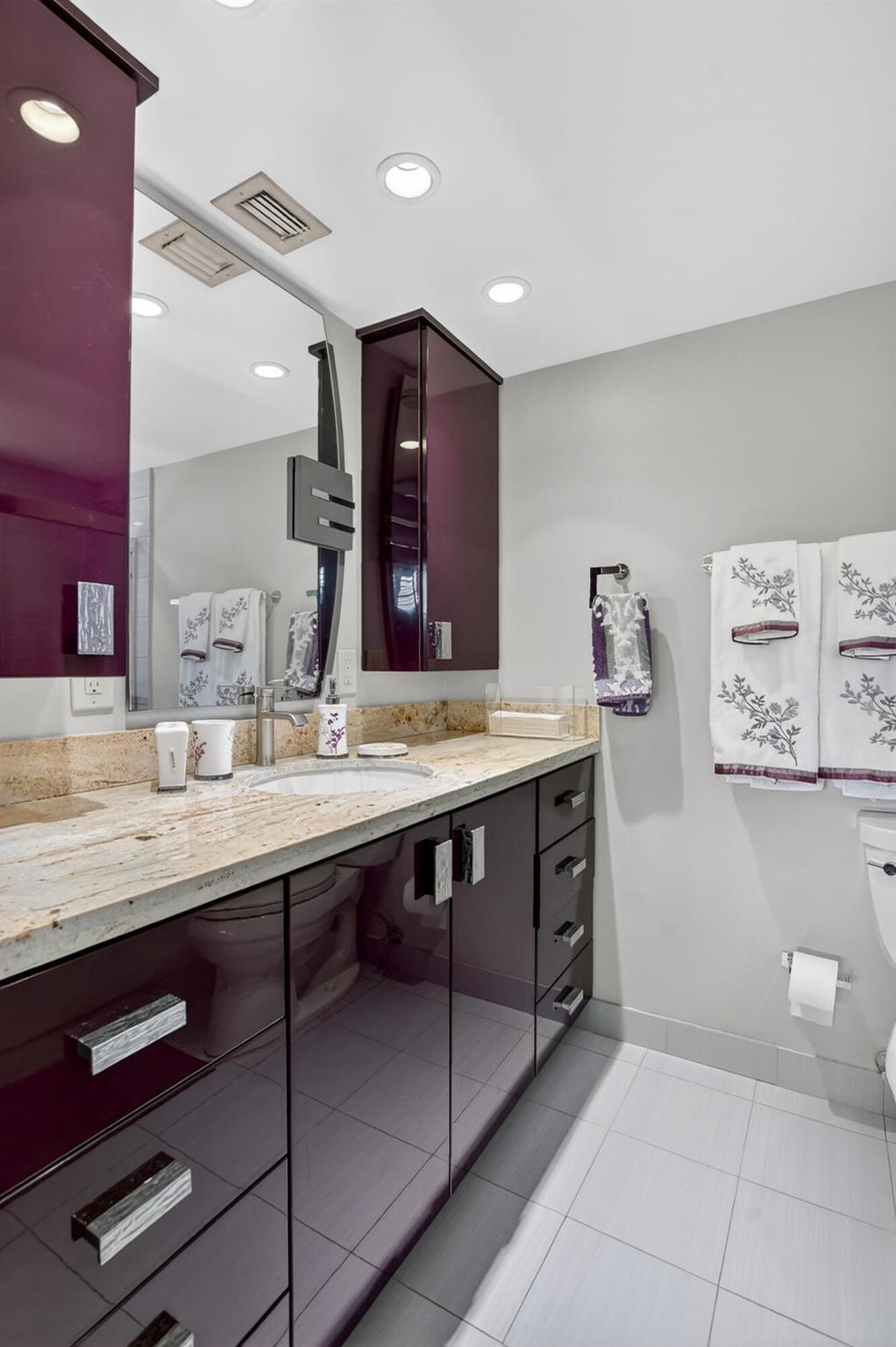 YARMOUTH AT CENTURY VILLA - Residential