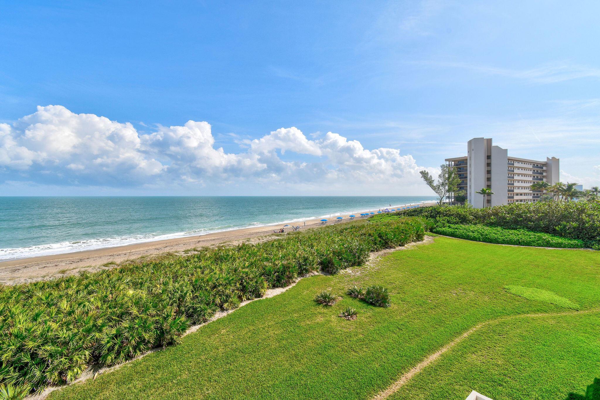 ISLAND CREST CONDOMINIUM - Residential