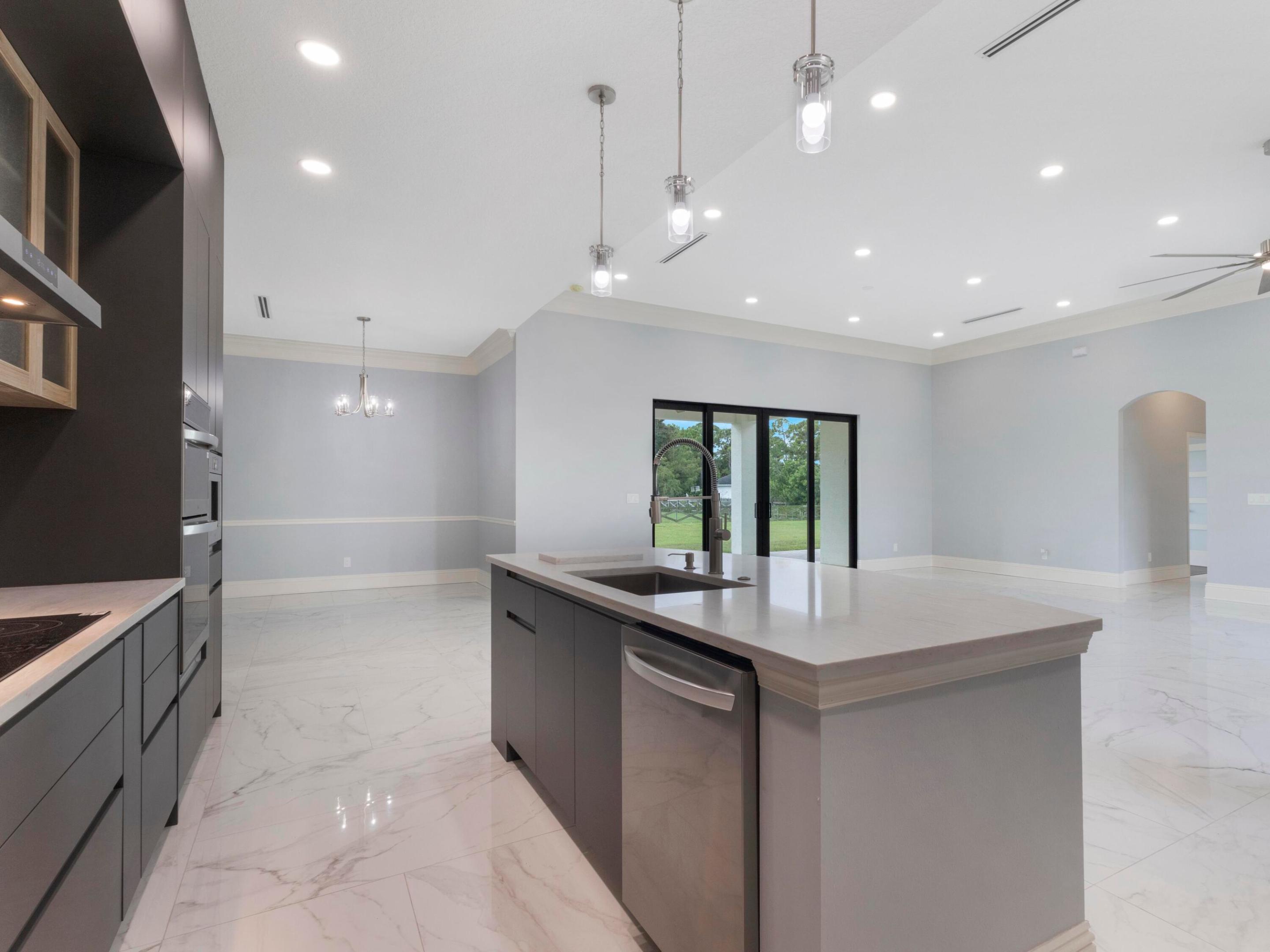 Acreage & Unrec - Residential