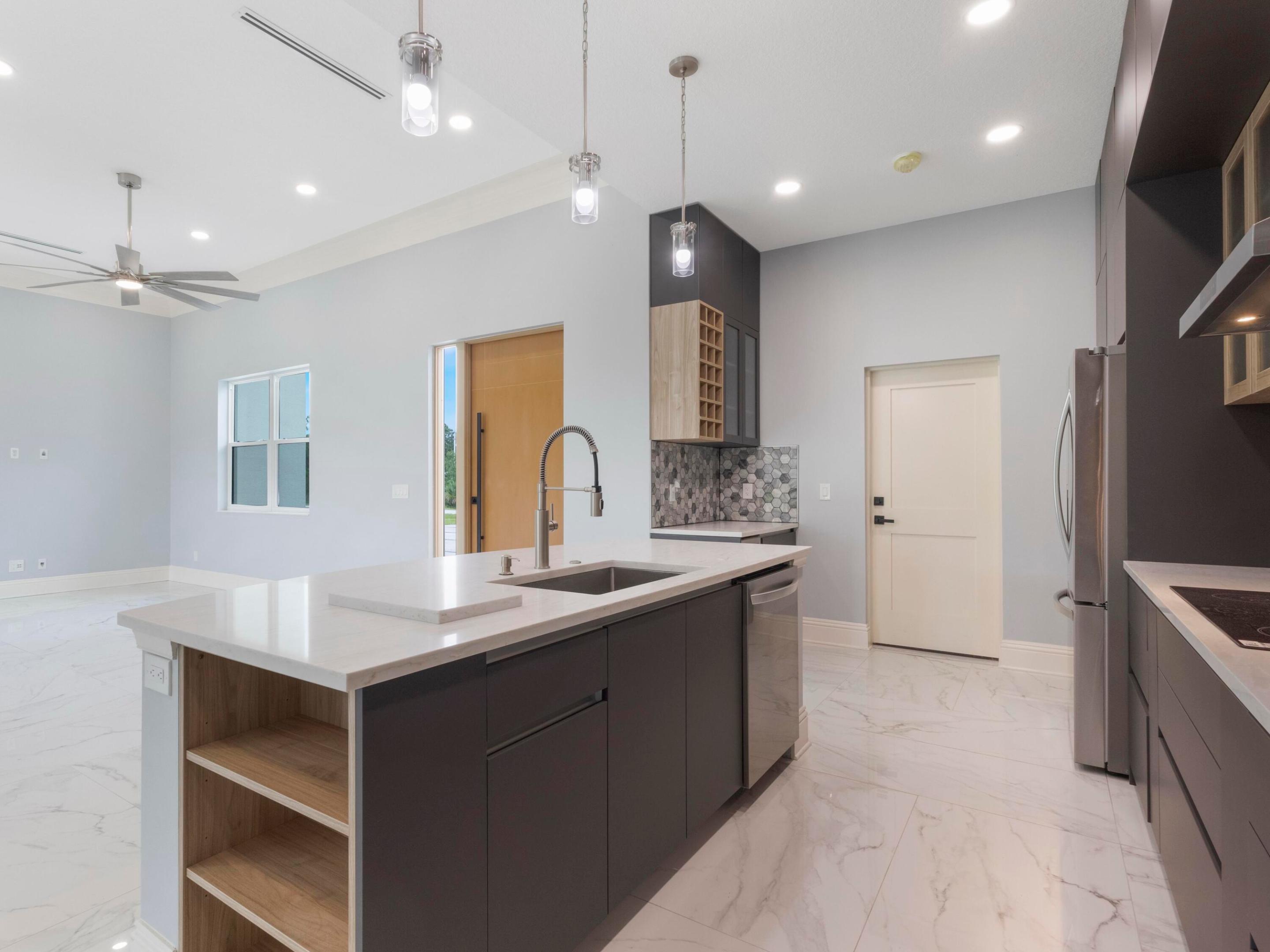Acreage & Unrec - Residential
