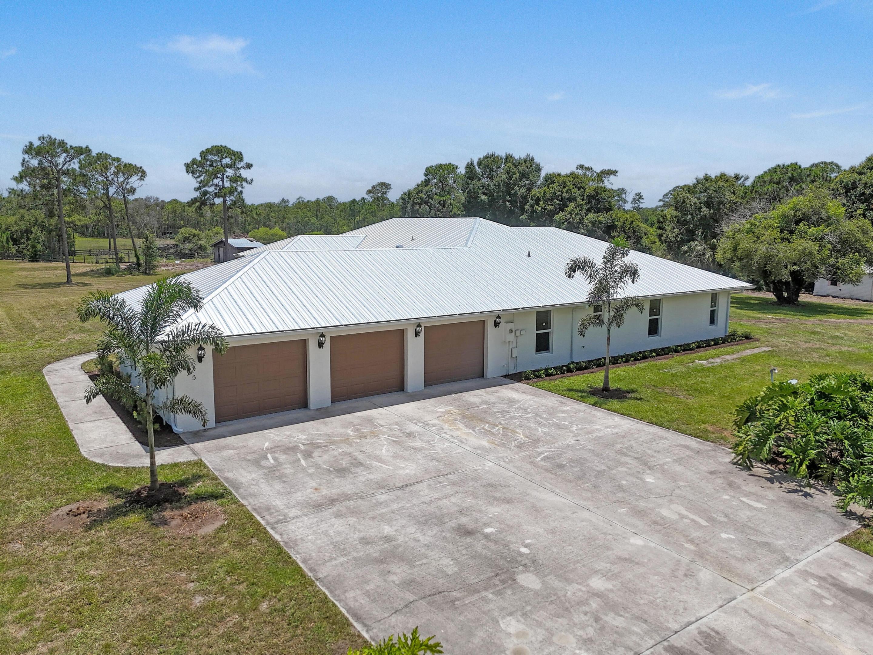 425 N Ffa Rd, Fort Pierce, FL, 34945, USA, 4 Bedrooms Bedrooms, ,3 BathroomsBathrooms,Residential,Active,425 N Ffa Rd,B26040814