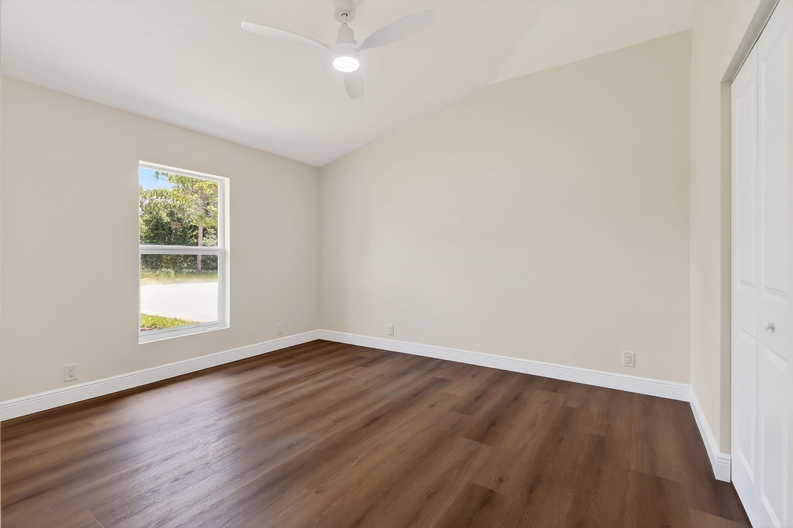 425 N Ffa Rd, Fort Pierce, FL, 34945, USA, 4 Bedrooms Bedrooms, ,3 BathroomsBathrooms,Residential,Active,425 N Ffa Rd,B26040814