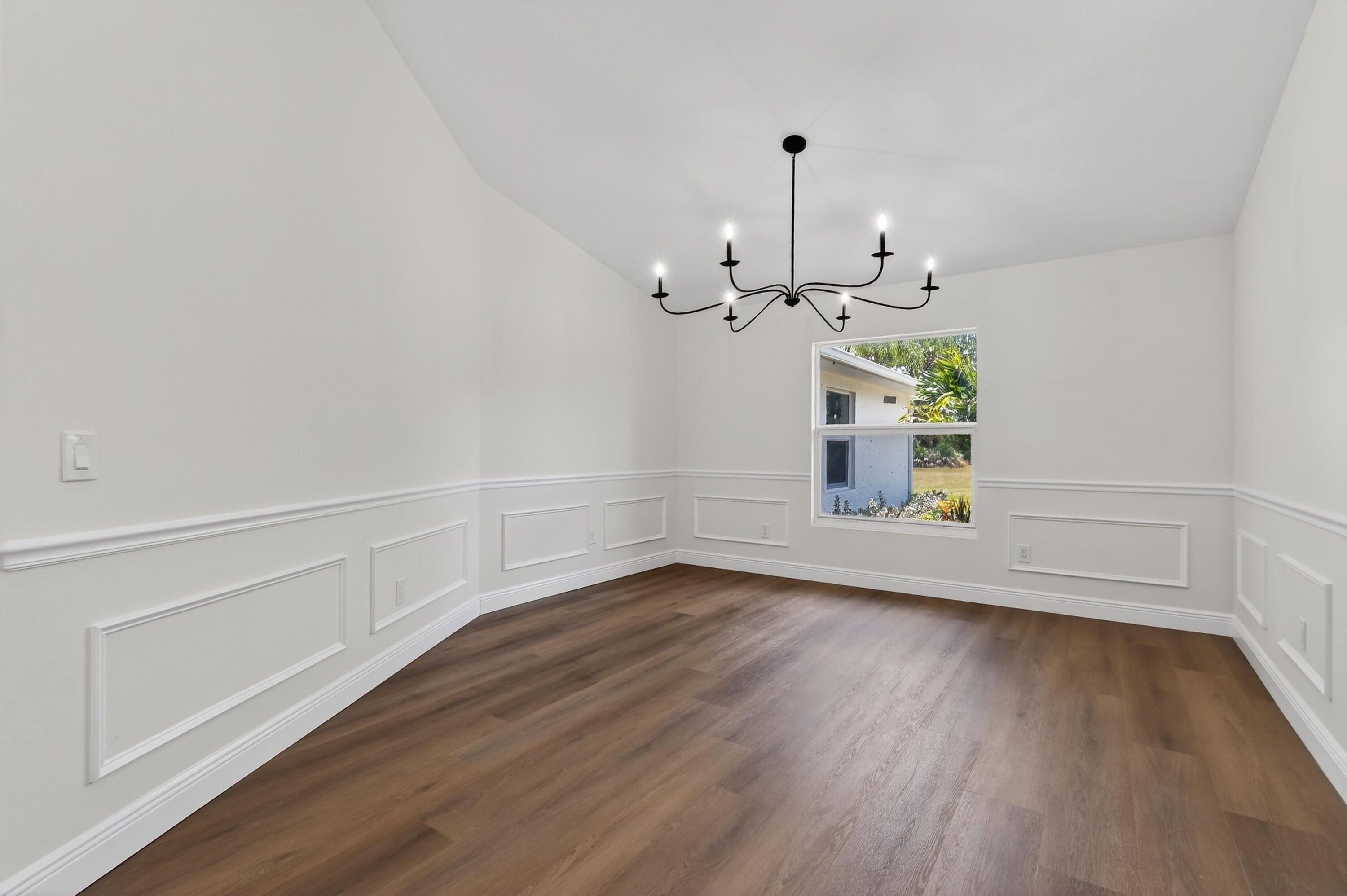425 N Ffa Rd, Fort Pierce, FL, 34945, USA, 4 Bedrooms Bedrooms, ,3 BathroomsBathrooms,Residential,Active,425 N Ffa Rd,B26040814