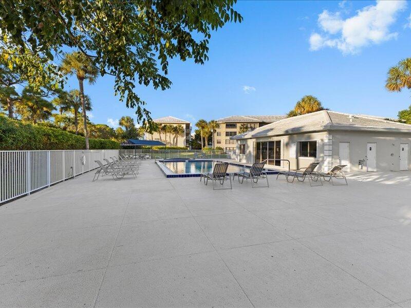 WHITEHALL VILLAGE - Residential