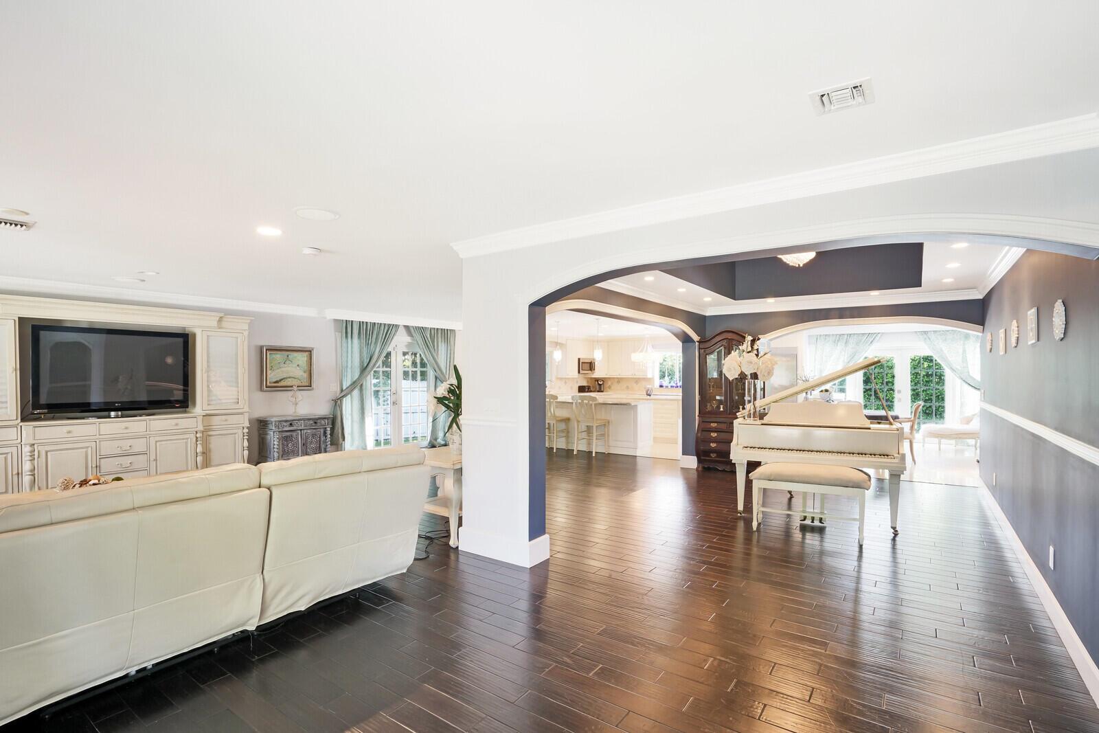 OCEAN RIDGE - Residential Lease