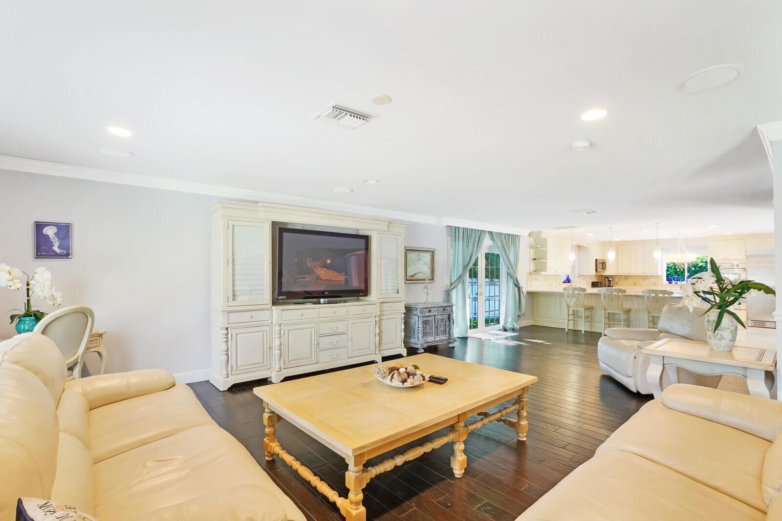 OCEAN RIDGE - Residential Lease