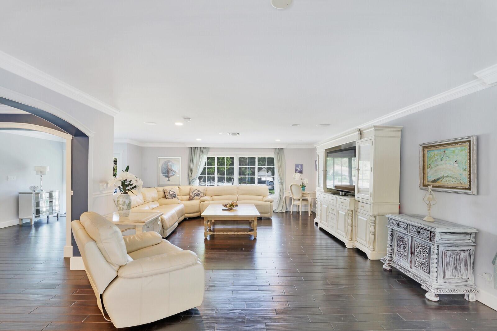 OCEAN RIDGE - Residential Lease