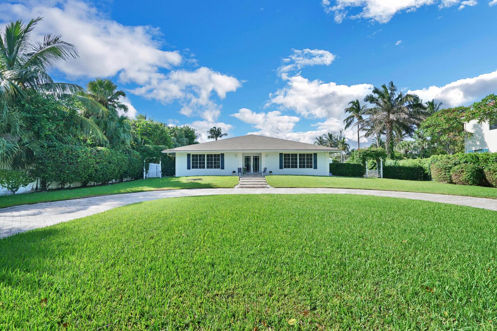 17 E Ocean Avenue