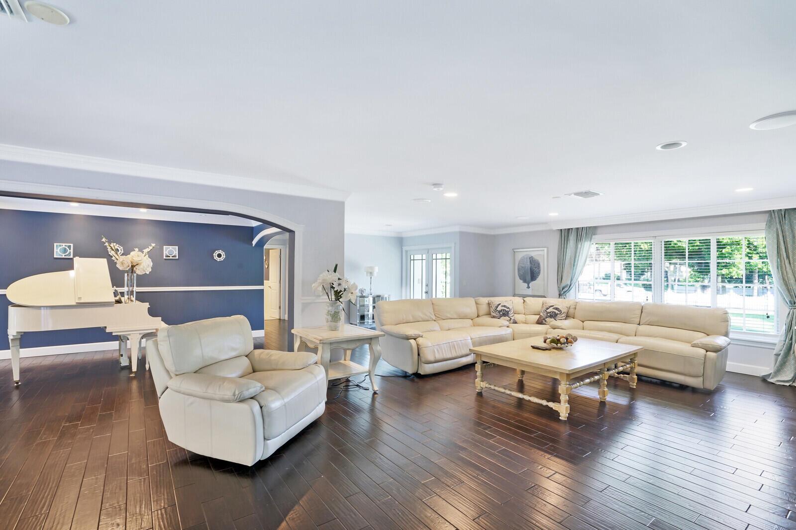 OCEAN RIDGE - Residential Lease