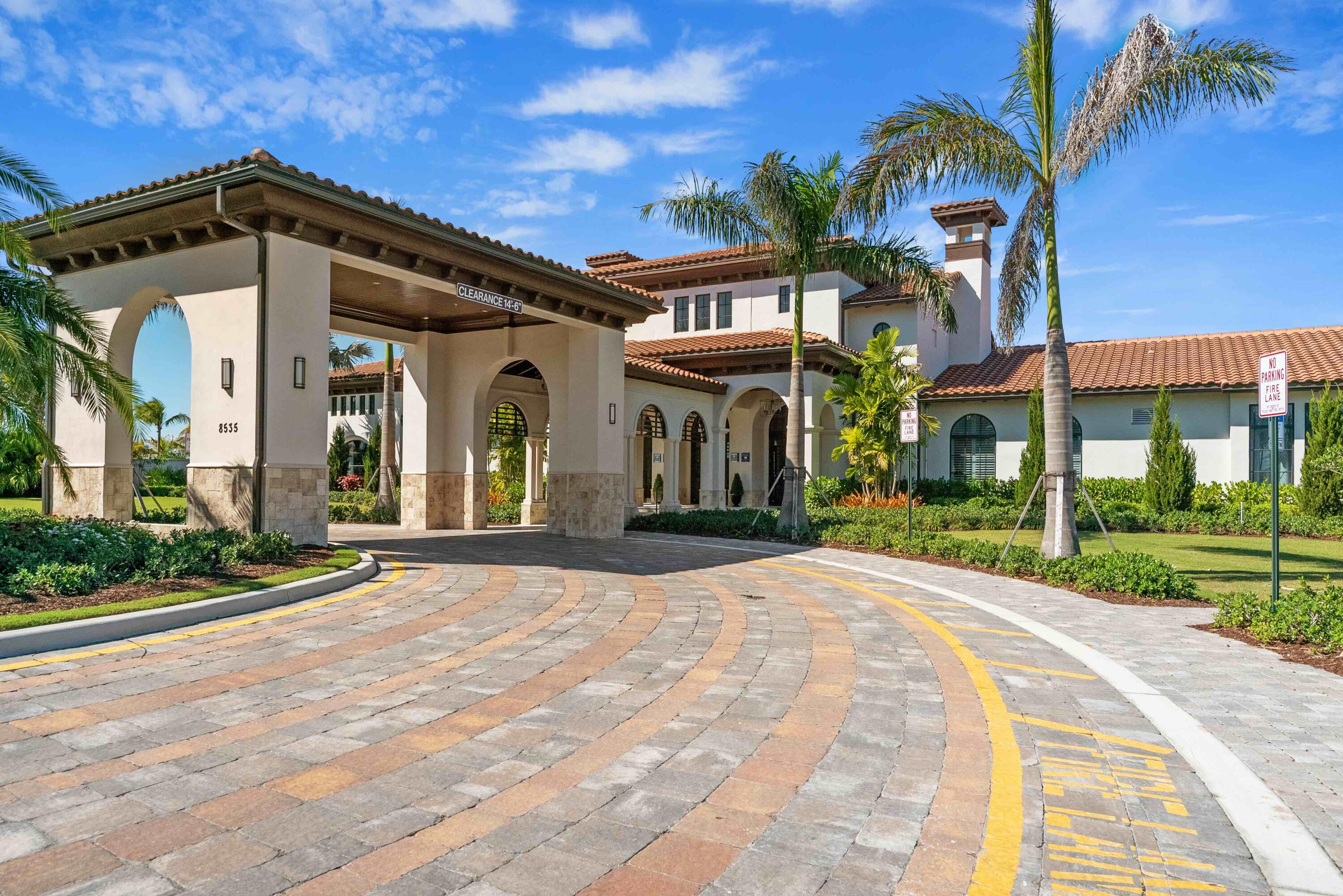 PARKLAND BAY - Residential