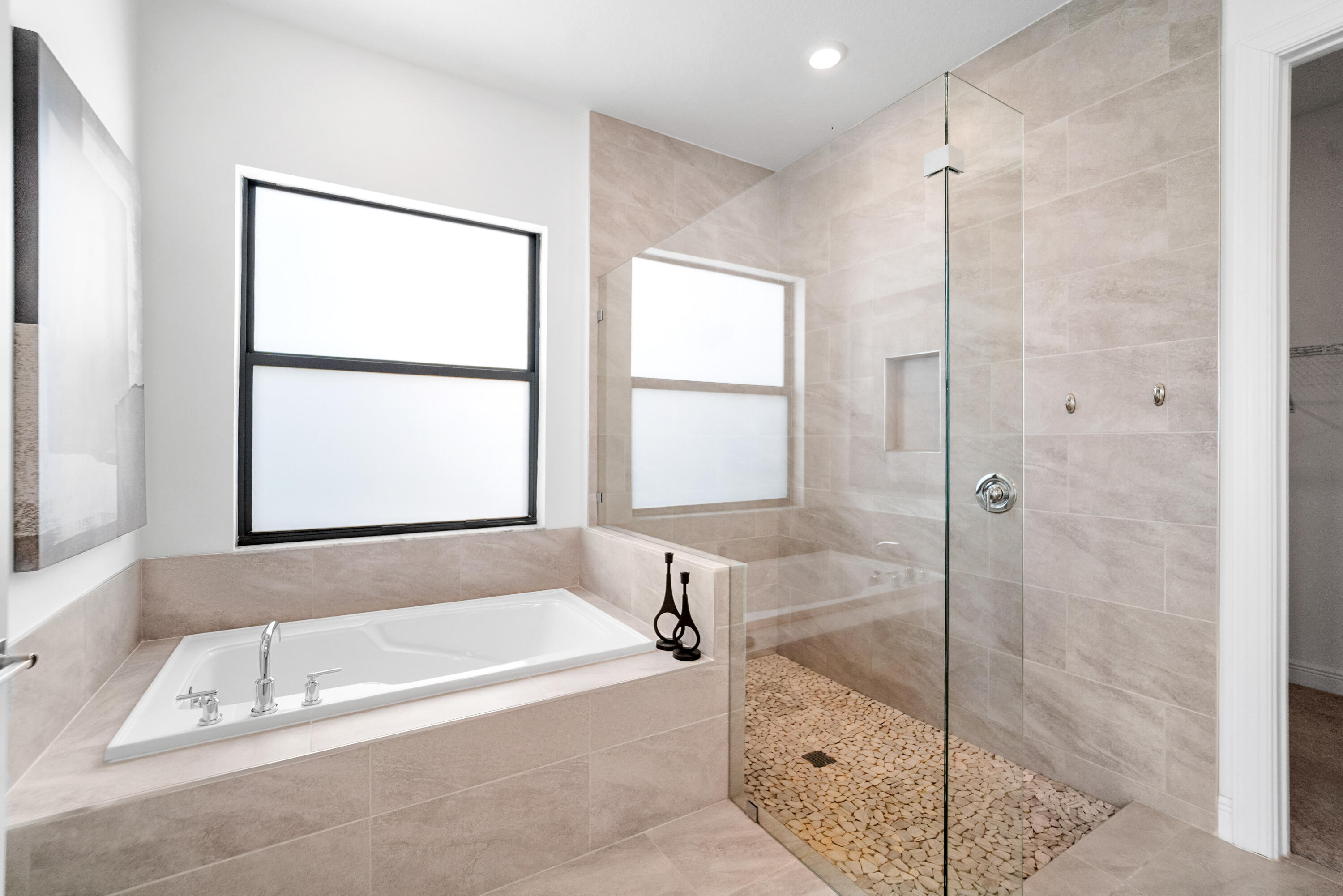 PARKLAND BAY - Residential