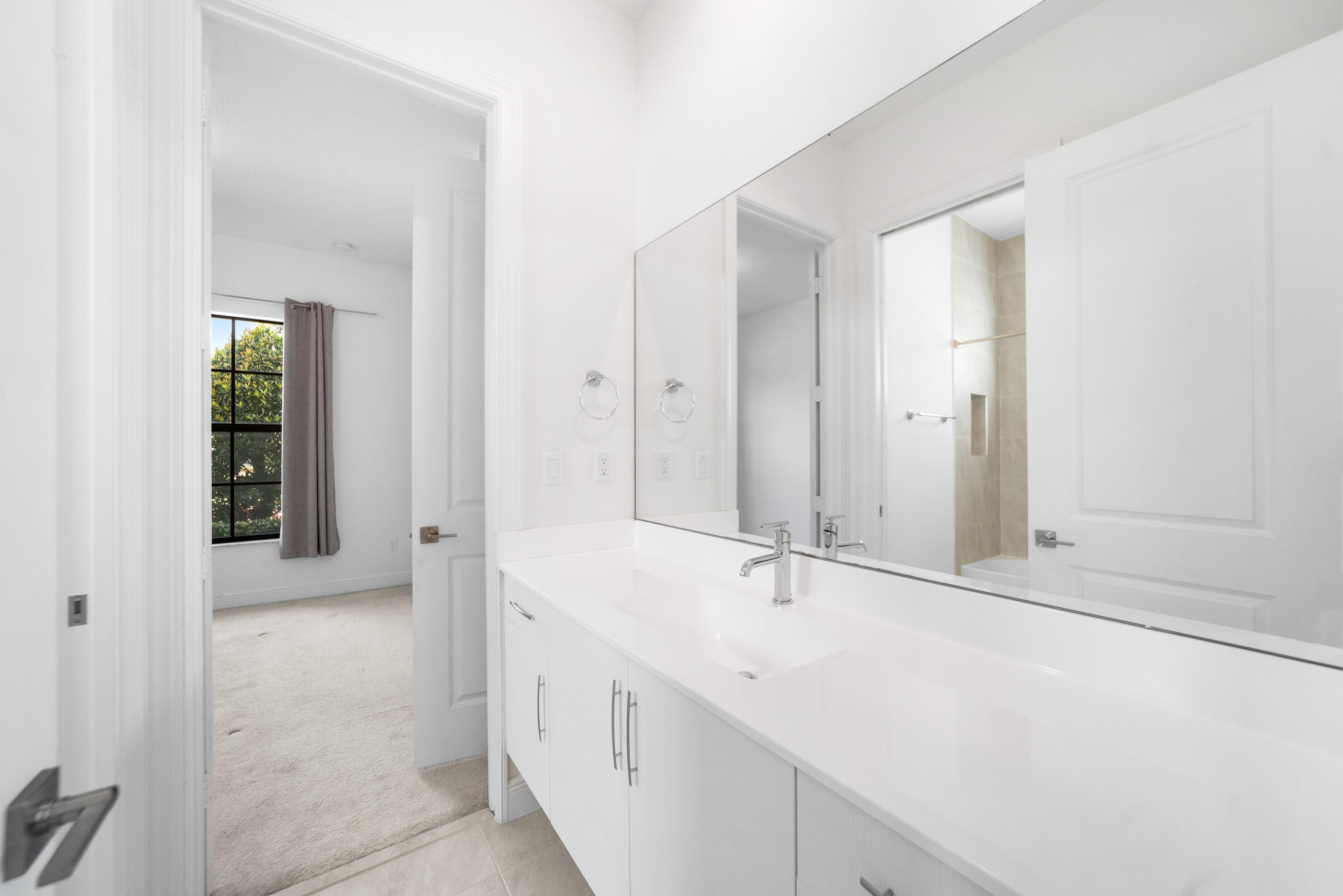 PARKLAND BAY - Residential