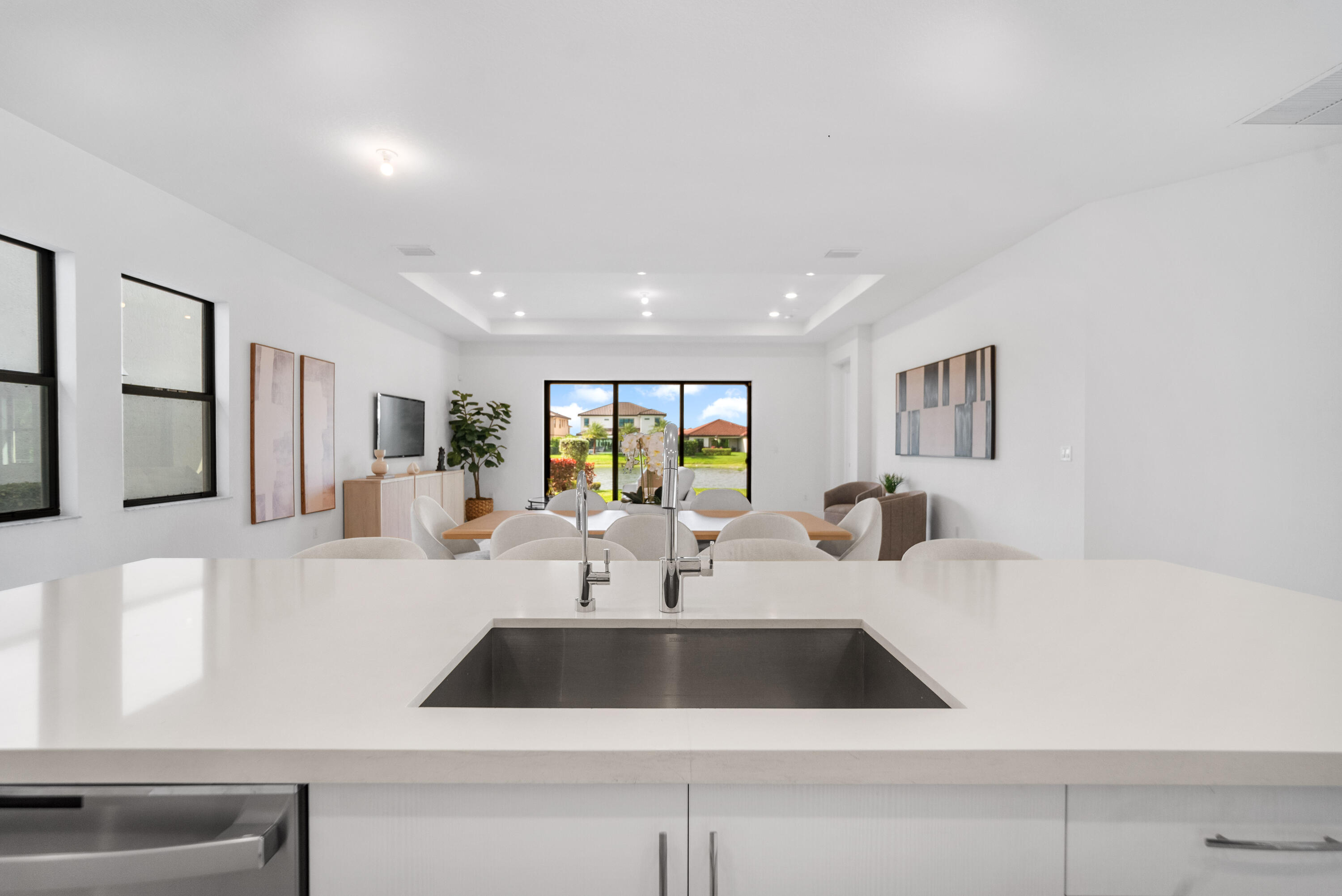 PARKLAND BAY - Residential