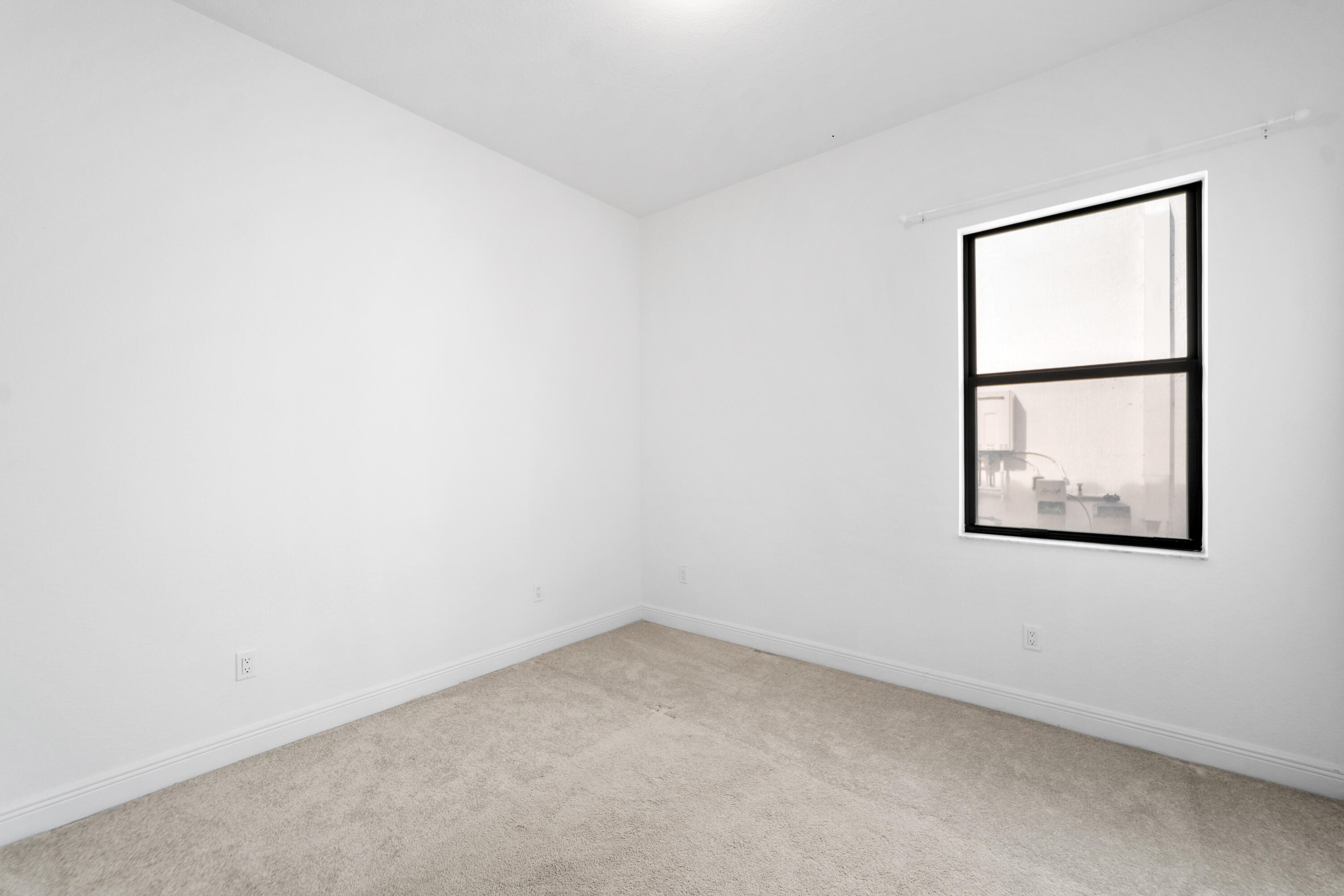 PARKLAND BAY - Residential