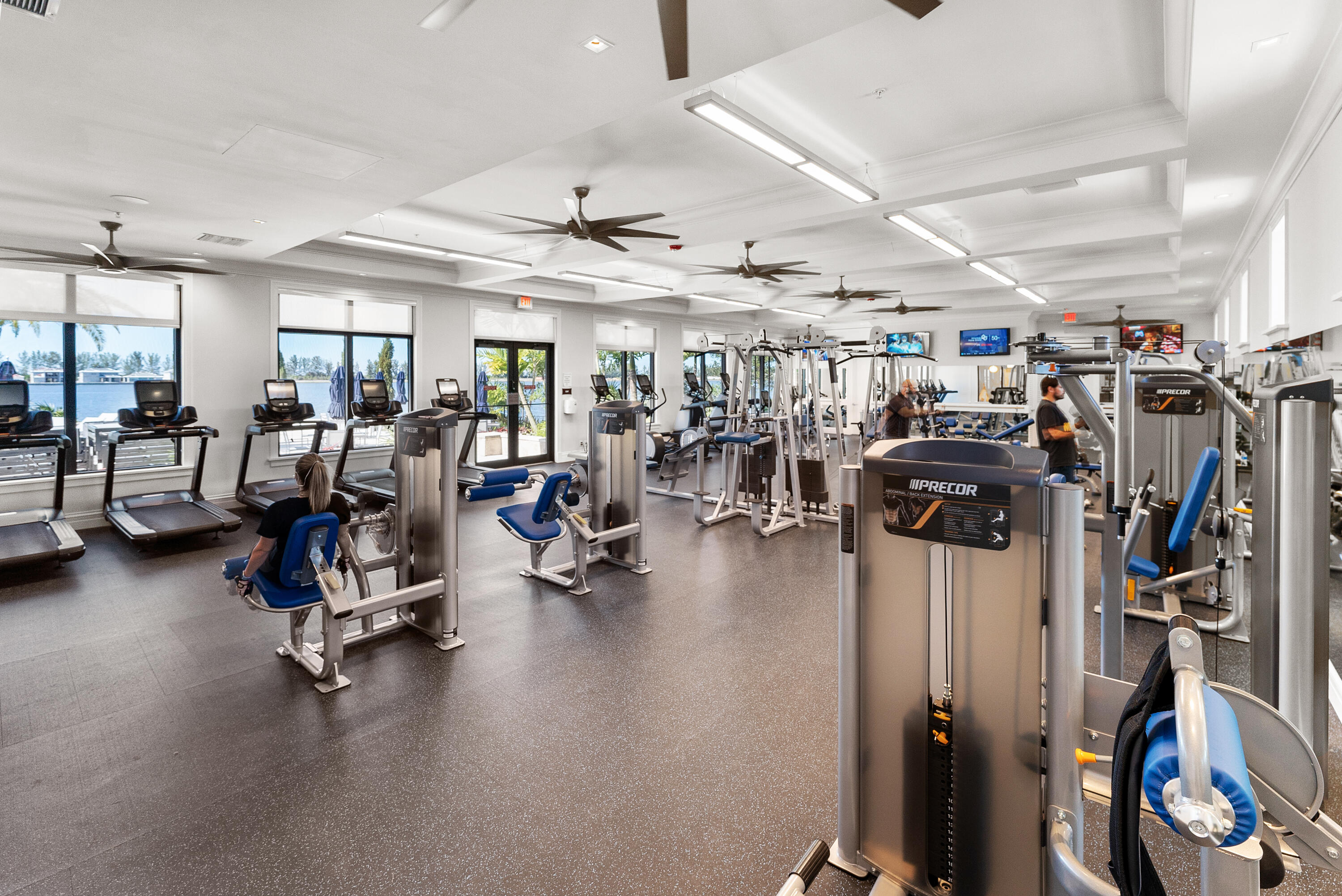 PARKLAND BAY - Residential