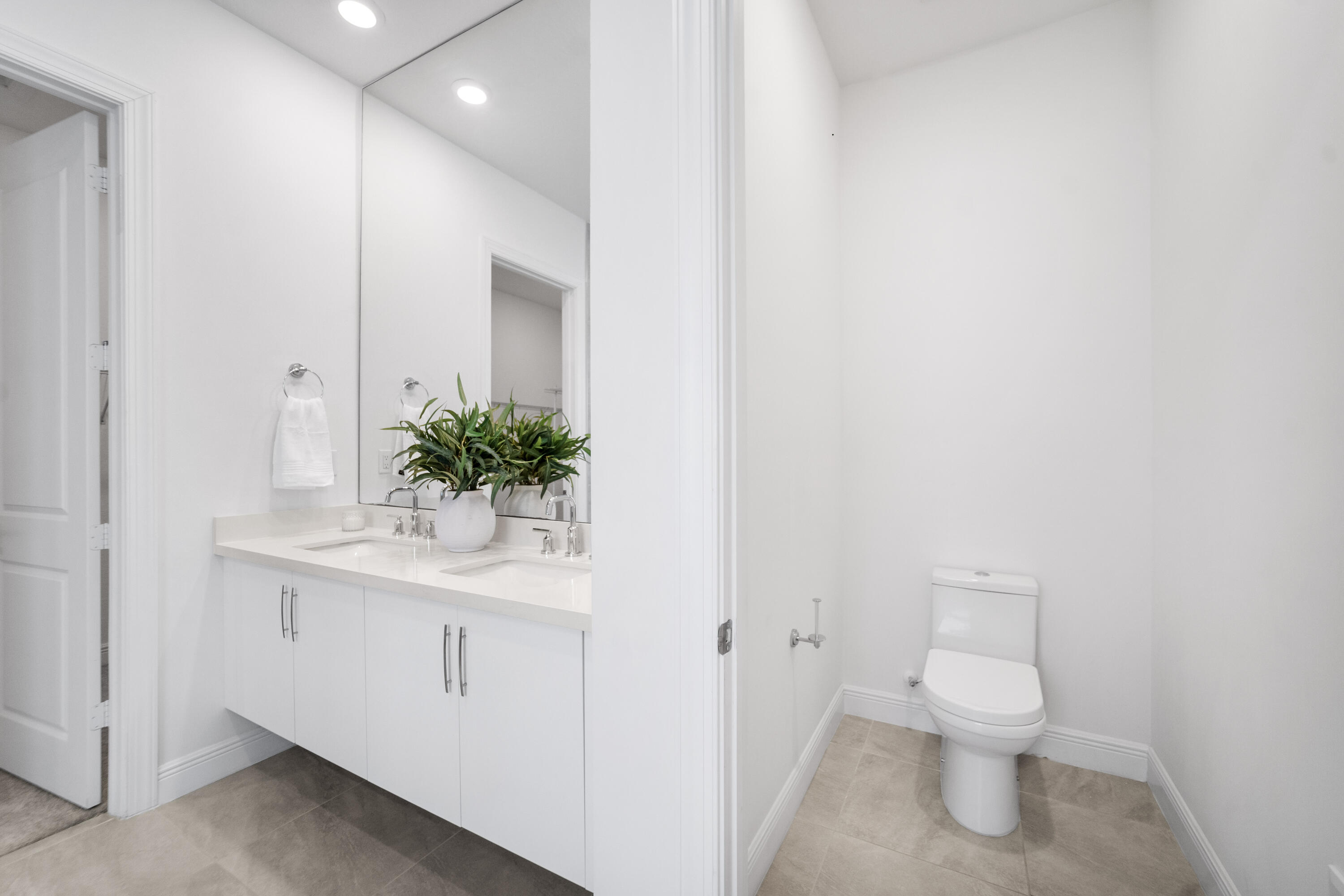 PARKLAND BAY - Residential