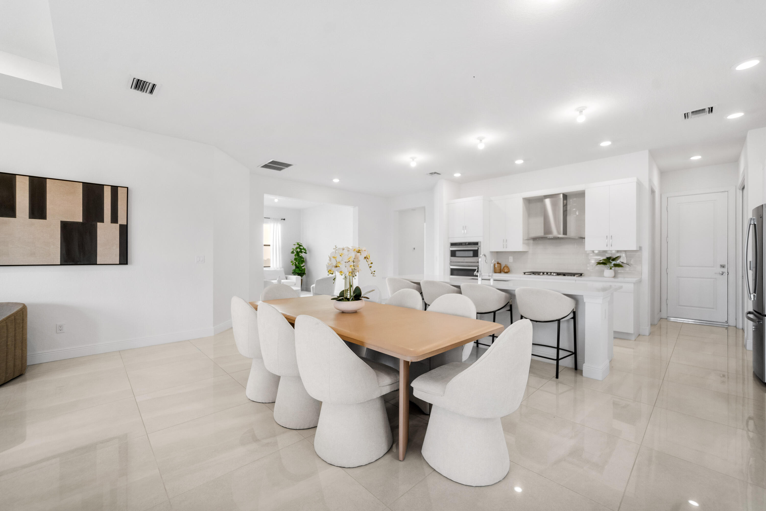 PARKLAND BAY - Residential